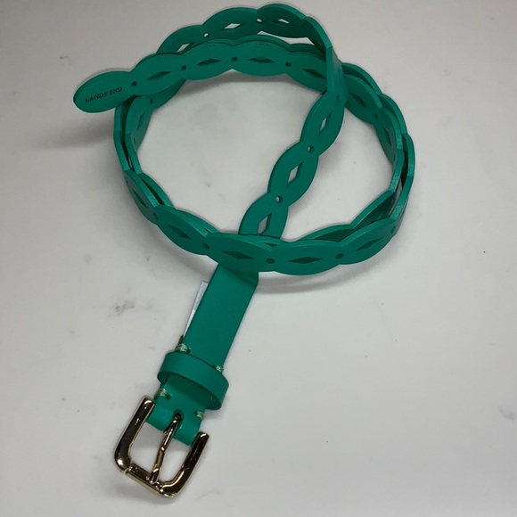 Lands’ End Spring Green Leather Belt 1X 16W, 18W New Without Tags Cut Out Design - Picture 5 of 6